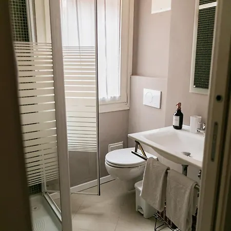 Falier Piccolo 10 Min From Train And Bus Station * ונציה